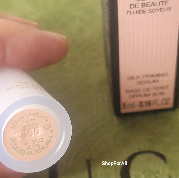 Gucci Silk Priming Serum Mini - Fluide Soyeux - Picture 6 of 7